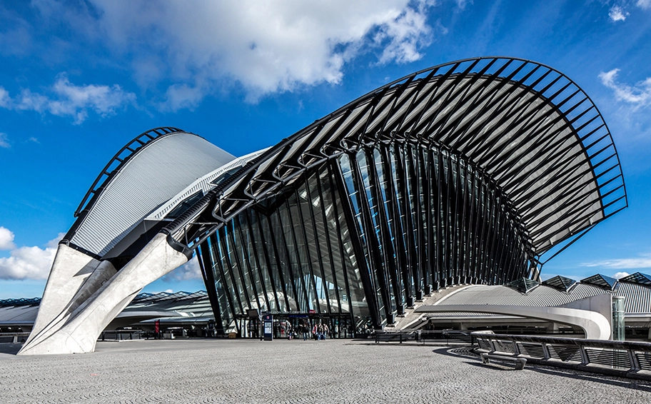 Gare de Lyon-Saint-Exupéry